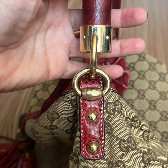 A302- ๐ฏ% authentic Gucci UNICEF INDY shoulder bag - Picture 12 of 16